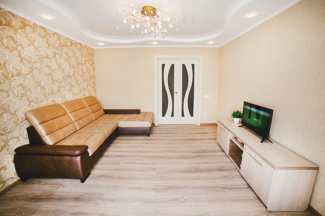 2-Комн Люкс В Центре Вишенки Vinița Exterior foto